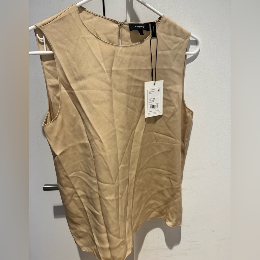 Theory Beige Silk Top Size XS New with Tag
